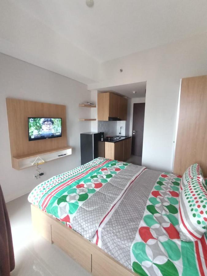 Shero Transpark Bekasi Hotel Exterior photo