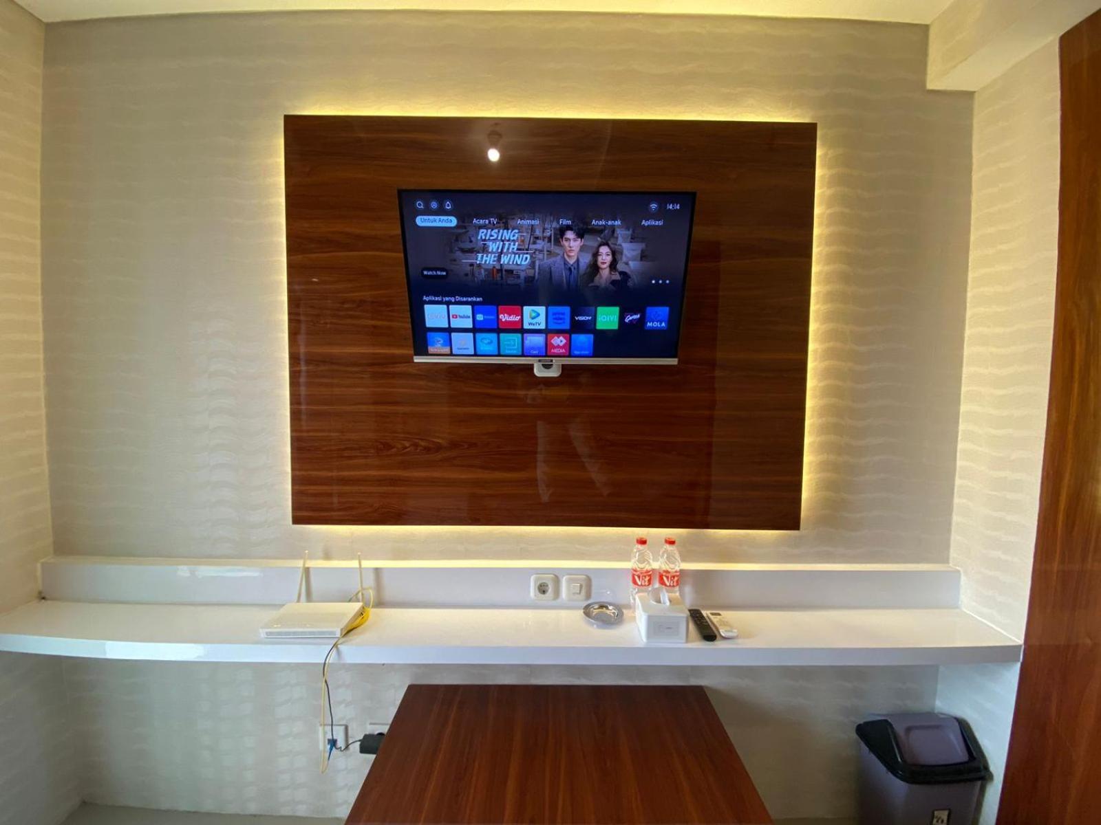 Shero Transpark Bekasi Hotel Exterior photo